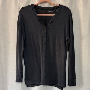 Abercrombie & Fitch soft and cozy top